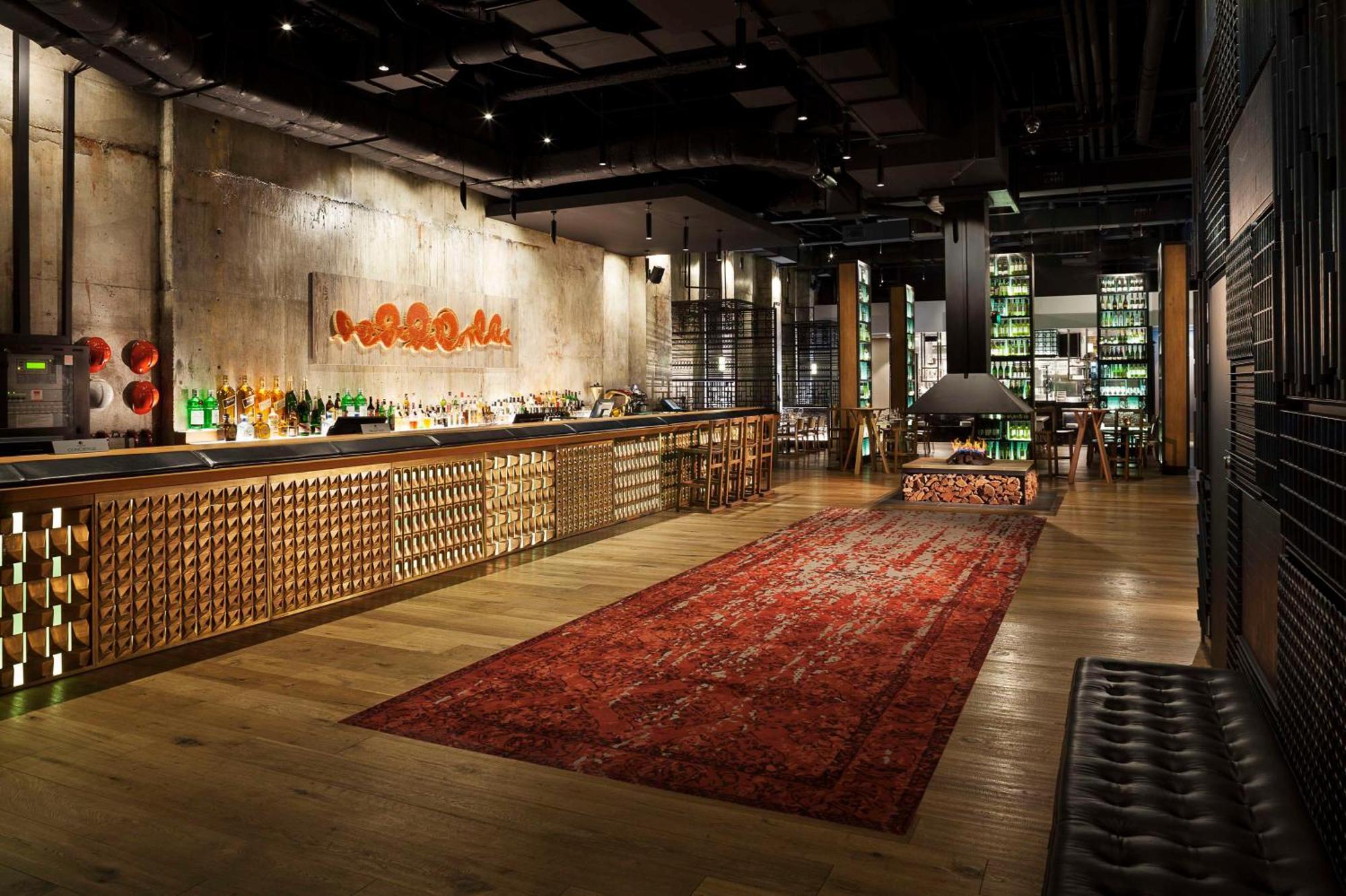 Doubletree By Hilton Melbourne Hotel Exterior photo