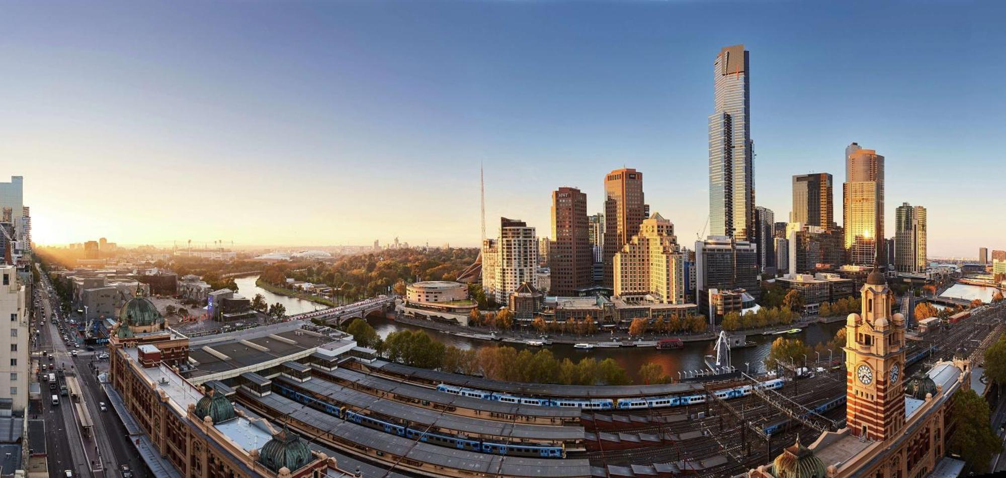 Doubletree By Hilton Melbourne Hotel Exterior photo